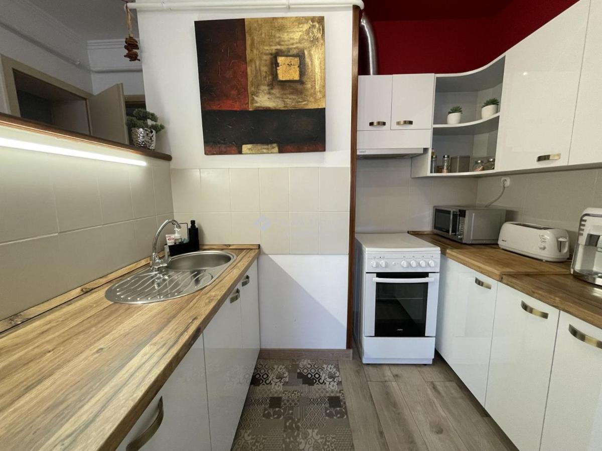 Ybs Apartman Zalaegerszeg Exterior photo